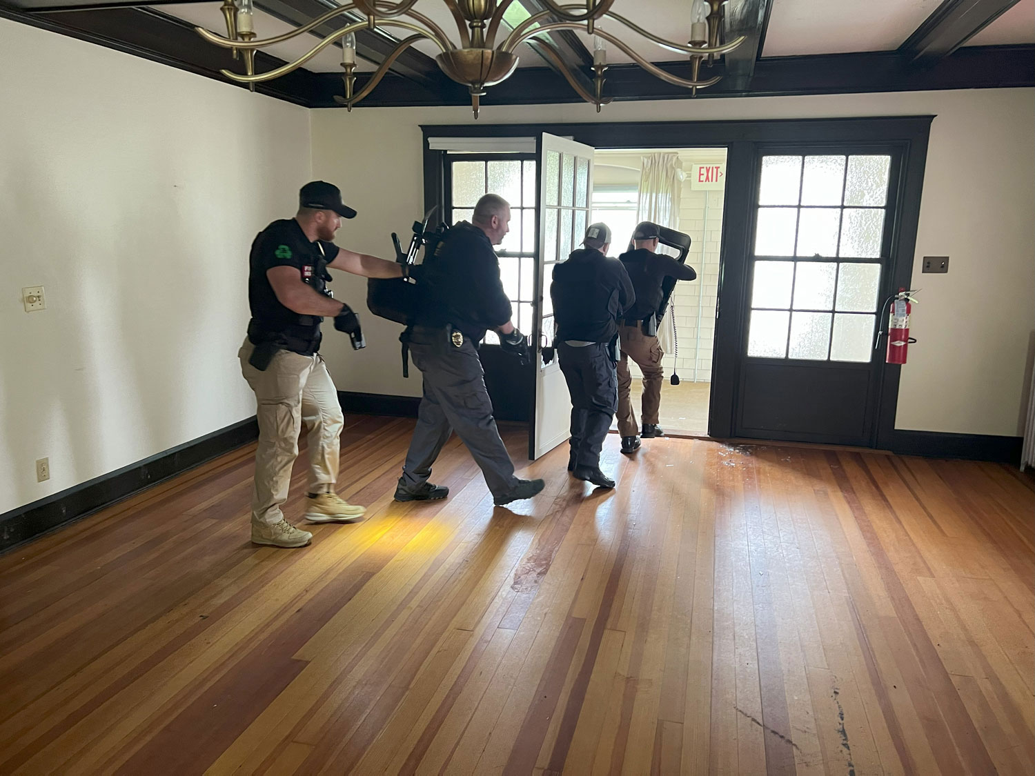 active-shooter-preparedness Law Enforcement Active Shooter Response Training team ar Rhode Island facility